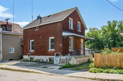 36 Primrose Avenue, West Centre Town, On K1r 6l7