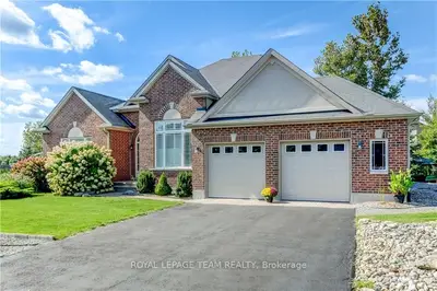 6575 Rolling Hills Place, Manotick - Kars - Rideau Twp And Area, On K0a 2e0