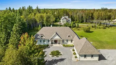 766 Deertail Lane, Carp - Huntley Ward, On K0a 1l0