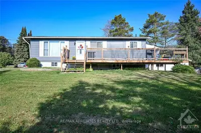 654 Kitley 2 Line, Elizabethtown-kitley, On K0g 1g0