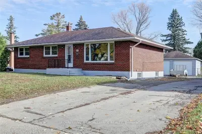 75 Bisley Crescent, Brockville, On K6v 2t9