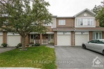 12 SANDCLIFFE Terrace, South of Baseline to Knoxdale, ON K2G 5X1