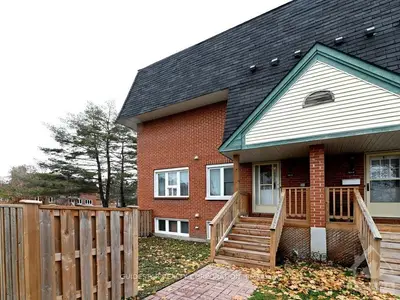 2 Terrace Drive 102, Bells Corners And South To Fallowfield, On K2h 9h9