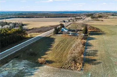 00 LOOKOUT Road, Whitewater Region, ON K0J 2L0