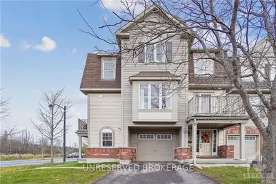 950 Messor Crescent, Stittsville - Munster - Richmond, On K2s 0p2