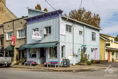 165 St Lawrence Street, Merrickville-wolford, On K0g 1n0