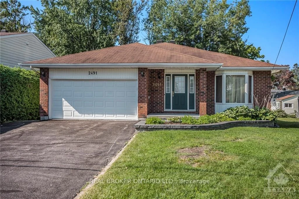 2491 Gravelle Crescent, Blackburn Hamlet, On K1b 3a4