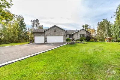 12 Ravenna Crescent, Stittsville - Munster - Richmond, On K0a 2z0