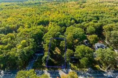 741 Bayview Drive, Constance Bay - Dunrobin - Kilmaurs - Woodlawn, On K0a 3m0
