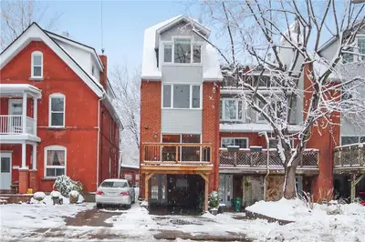 60d Rochester Street, West Centre Town, On K1r 7l6