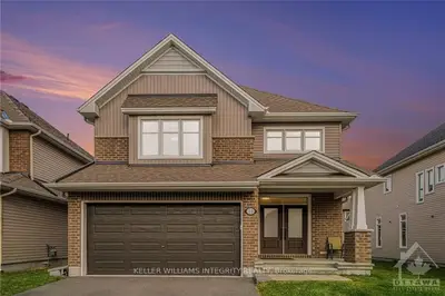 22 Aconitum Way, Blossom Park - Airport And Area, On K1t 0s1