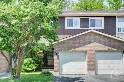 440 SANDHAMN, Hunt Club - South Keys and Area, ON K1T 2Z2