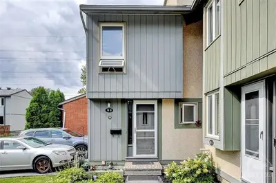 16 Benlea Drive B, Tanglewood - Grenfell Glen - Pineglen, On K2g 4a8