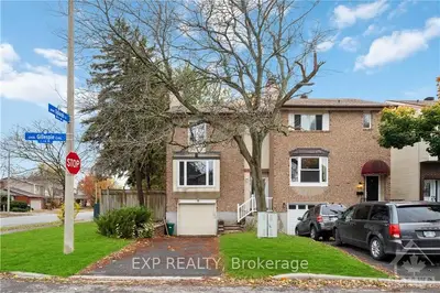 2 Gillespie Crescent, Hunt Club - Windsor Park Village And Area, On K1v 9x8