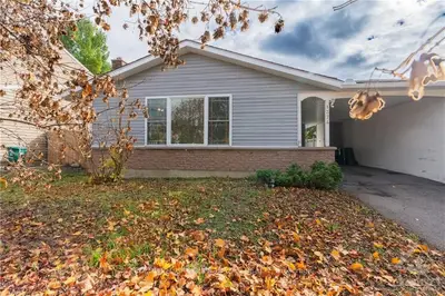 1374 CAHILL Drive, Hunt Club - South Keys and Area, ON K1V 7K4