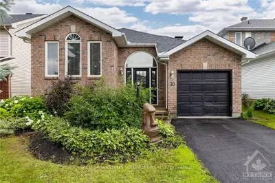 70 Stonepath Crescent, Stittsville - Munster - Richmond, On K2s 1s4