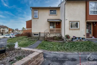 43 Woodfield Drive C, Tanglewood - Grenfell Glen - Pineglen, On K2g 3y6