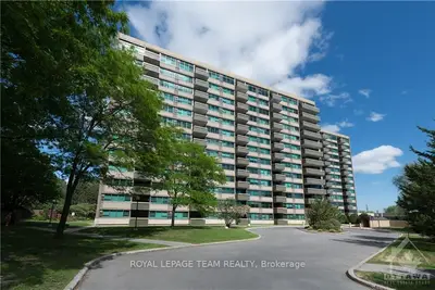 555 Brittany Drive 1209, Manor Park - Cardinal Glen And Area, On K1k 4c5