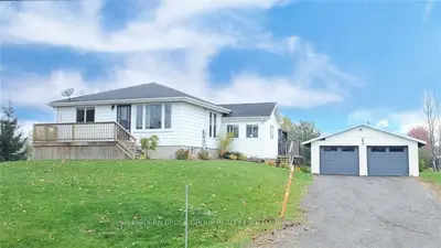 31 Perth Street E, Elizabethtown-kitley, On K0e 1m0