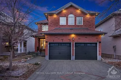 66 Nortoba Crescent, Kanata, On K2t 1k6