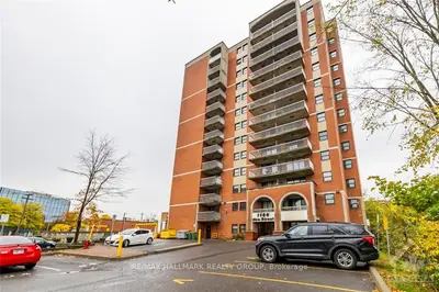 1180 Ohio Street 1403, Billings Bridge - Riverside Park And Area, On K1h 8n5