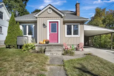 Detached in Kitchener