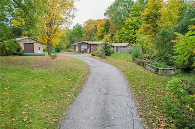 345 Old River Road, Front Of Yonge, On K0e 1r0