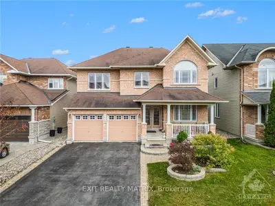 388 Fairlakes Way, Orleans - Cumberland And Area, On K4a 0k9