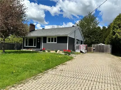 24 Alta Vista Drive, Prescott, On K0e 1t0