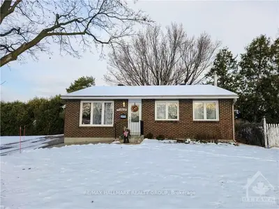 1012 Adley Road, Cyrville - Carson Grove - Pineview, On K1j 8b9