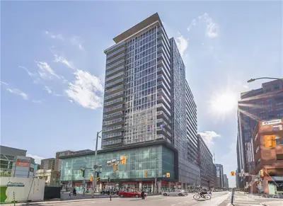 324 Laurier Avenue W 1014, Ottawa Centre, On K1n 6p6