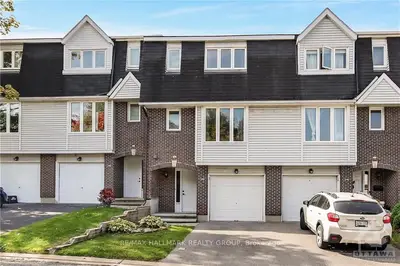 26 Almond Lane, Kanata, On K2l 3t3