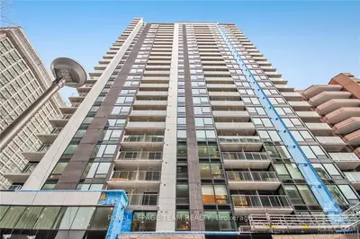 340 Queen Street 2402, Ottawa Centre, On K1r 0g1