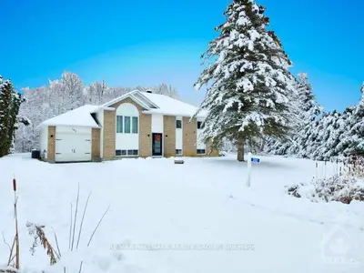242 CARDINAL Crescent, Clarence-Rockland, ON K4K 1K9