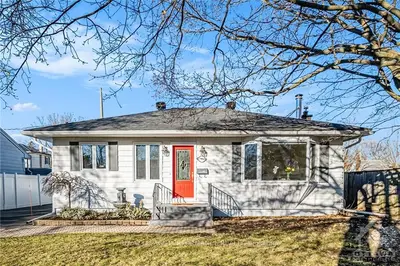 1957 Olympia Crescent, Elmvale Acres And Area, On K1g 2b1