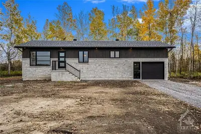 15670 Concession 2-3 Road, North Stormont, On K0c 1k0