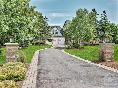 100 Kerscott Heights Way, Constance Bay - Dunrobin - Kilmaurs - Woodlawn, On K0a 1t0
