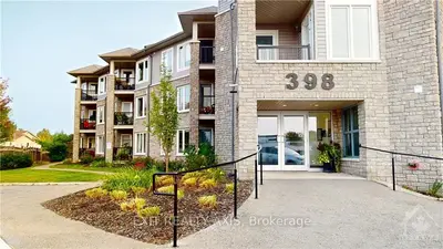 398 Van Buren Street 307, North Grenville, On K0g 1j0