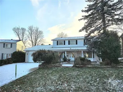 46 Amberly Place, Beacon Hill North - South And Area, On K1j 8a1