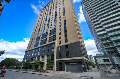 105 Champagne Avenue S 1803, Dows Lake - Civic Hospital And Area, On K1s 4p3
