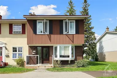 147 MONTEREY Drive, South of Baseline to Knoxdale, ON K2H 7A9