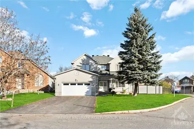 23 Warnock Way, Overbrook - Castleheights And Area, On K1j 1h1