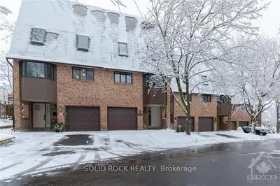 1472 Mattagami Street, Blossom Park - Airport And Area, On K1t 2t7