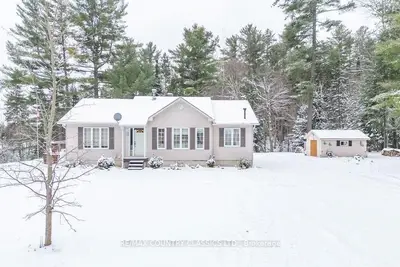 25 BIERNACKI MOUNTAIN Road, Madawaska Valley, ON K0J 1B0
