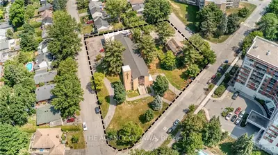 2120 Prince Charles Road, Carlingwood - Westboro And Area, On K2a 3l3