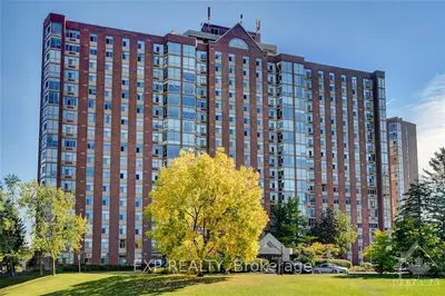 2759 Carousel Crescent 306, Blossom Park - Airport And Area, On K1t 2n5