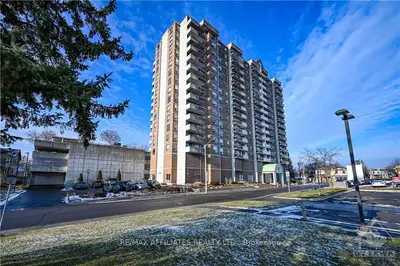 200 Lafontaine Avenue 1406, Vanier And Kingsview Park, On K1l 8k8