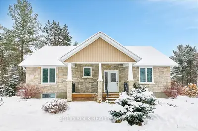 279 Murphy Road, Petawawa, On K8h 2w8