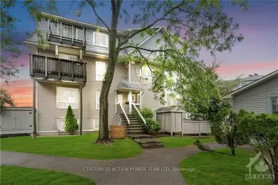 1006 TANGUAY Court, Kanata, ON K2L 3X5