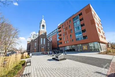 135 Barrette Street 203, Vanier And Kingsview Park, On K1l 7z9